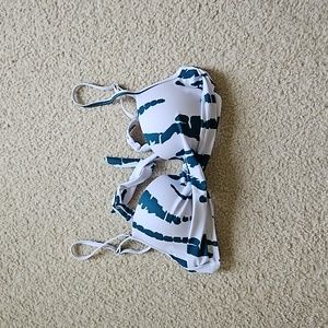 SHEIN Tie Dye Twist Bikini Top